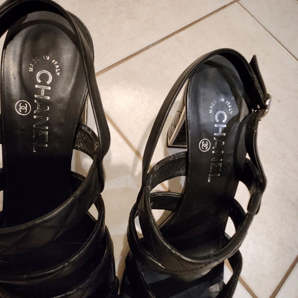 CHANEL strappy heels 42/10 - Picture 4 of 7